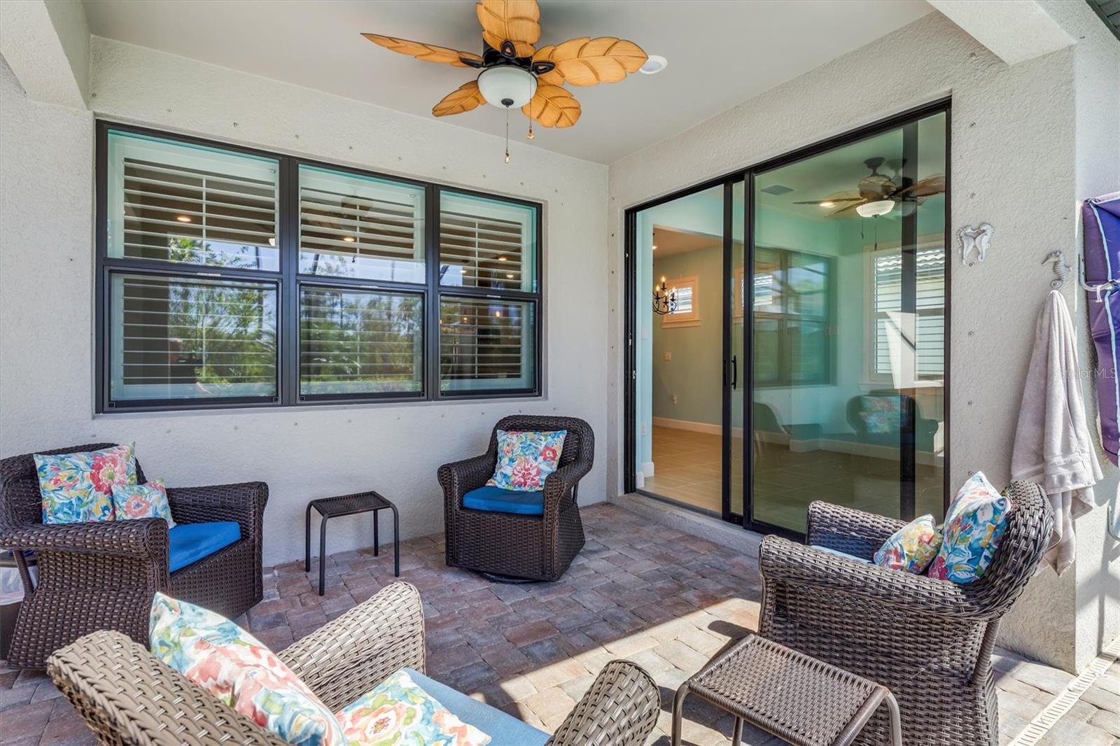 Image 8 of 70 For 2633 Daisy Drive