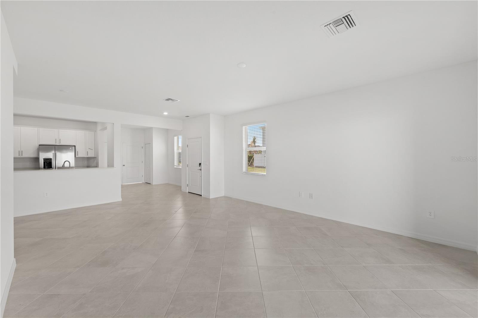 Image 25 of 63 For 14971 White Pearl Road