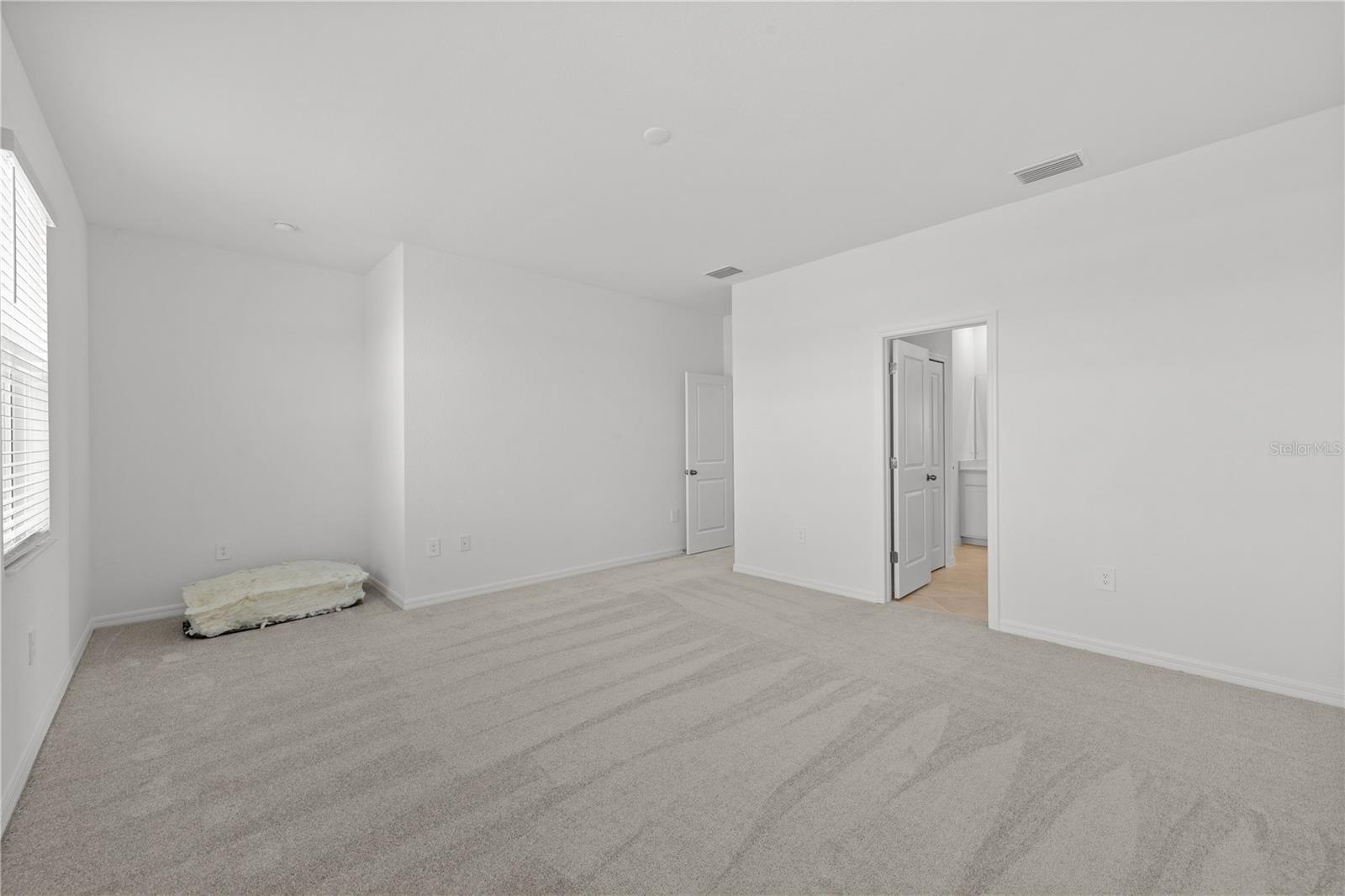 Image 38 of 63 For 14971 White Pearl Road