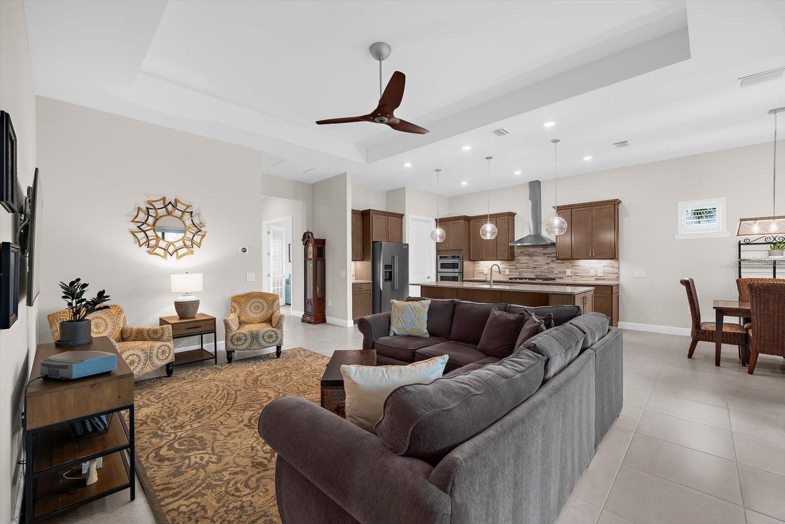 Image 17 of 100 For 7140 Woodville Cove