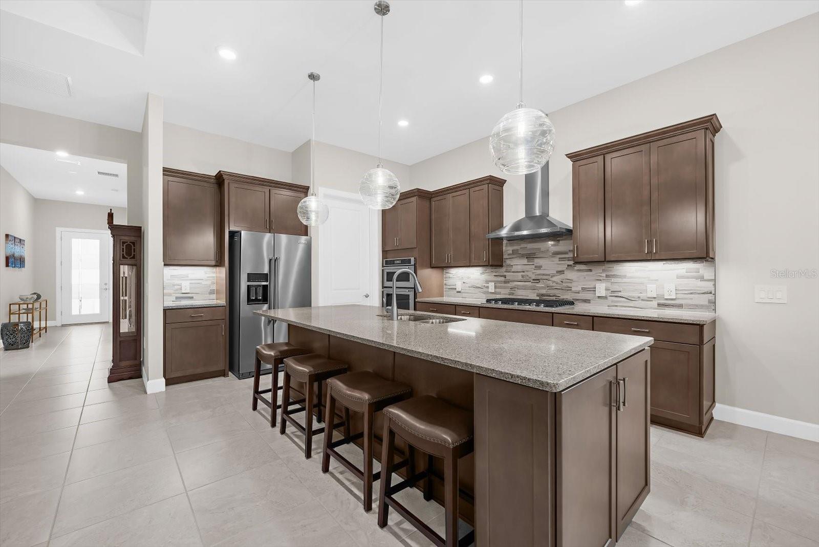 Image 20 of 100 For 7140 Woodville Cove