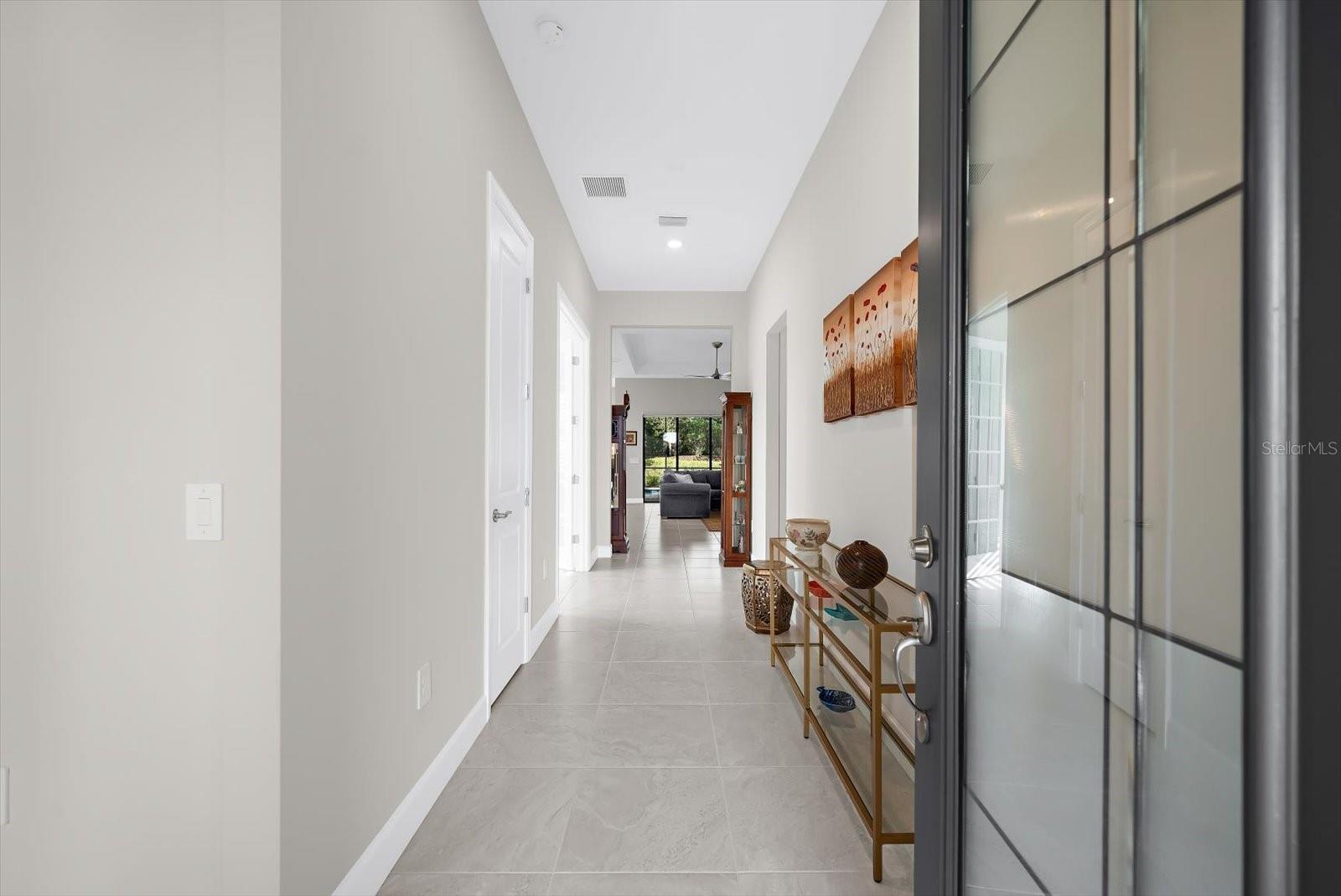 Image 3 of 100 For 7140 Woodville Cove