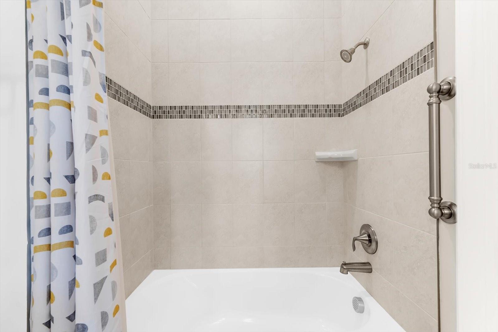 Image 8 of 100 For 7140 Woodville Cove