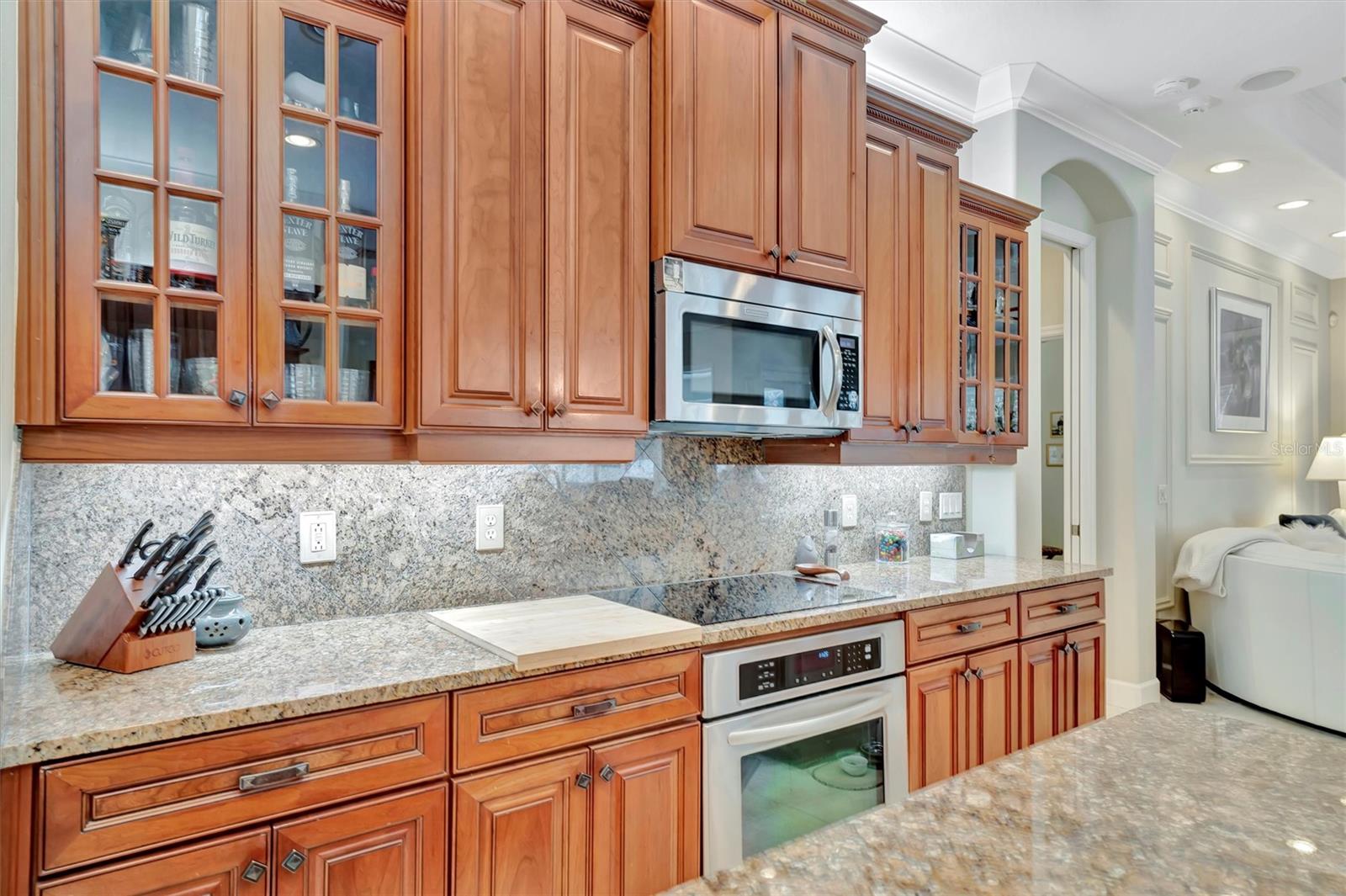 Image 10 of 86 For 3843 59 Avenue Circle