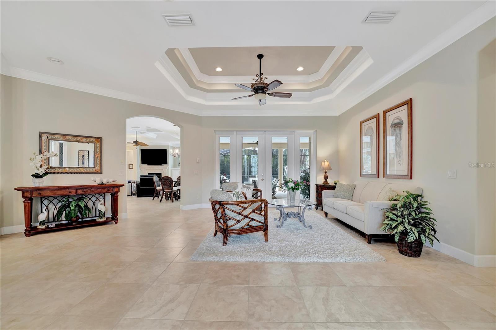 Image 19 of 86 For 3843 59 Avenue Circle