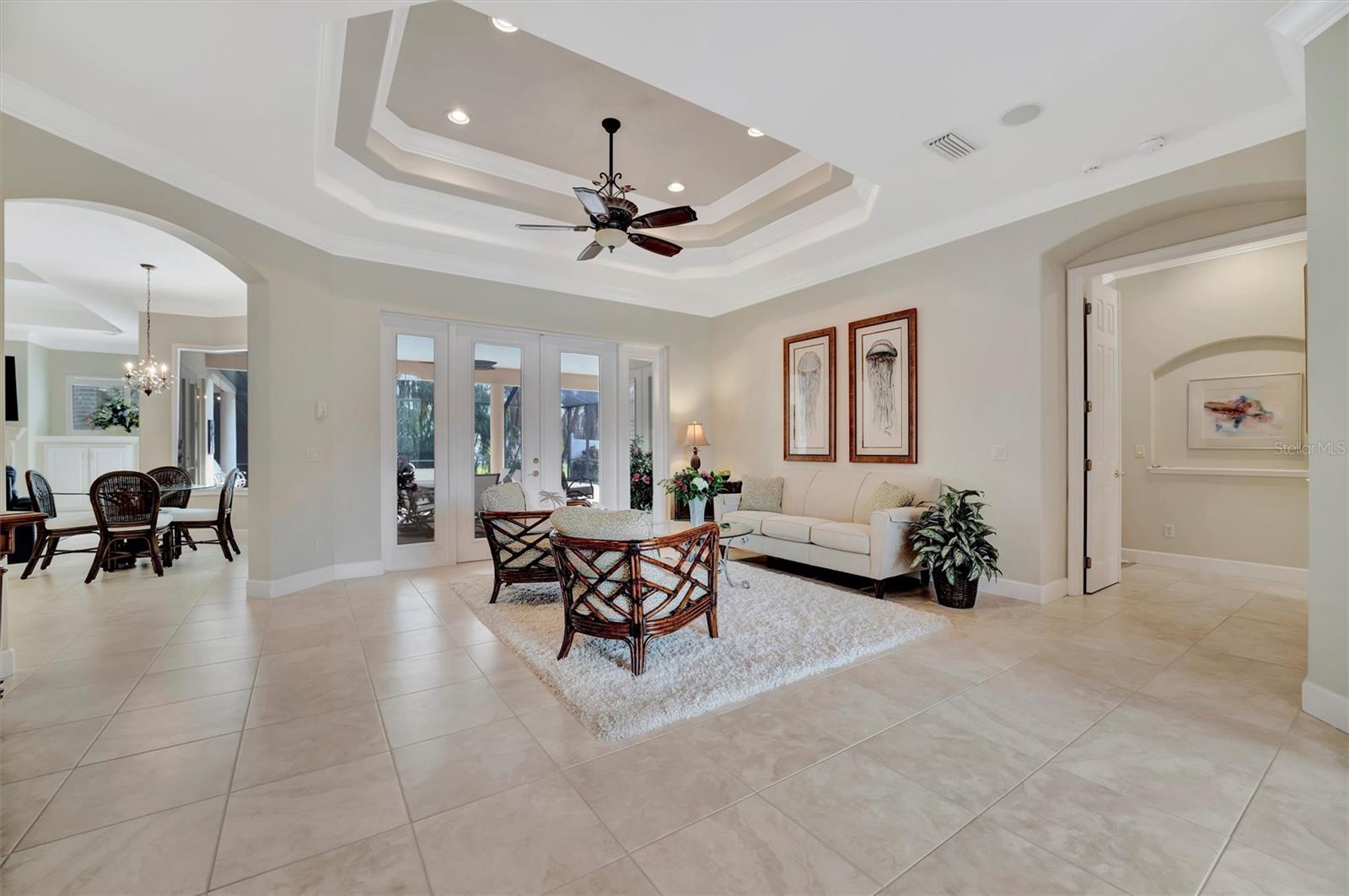 Image 21 of 86 For 3843 59 Avenue Circle