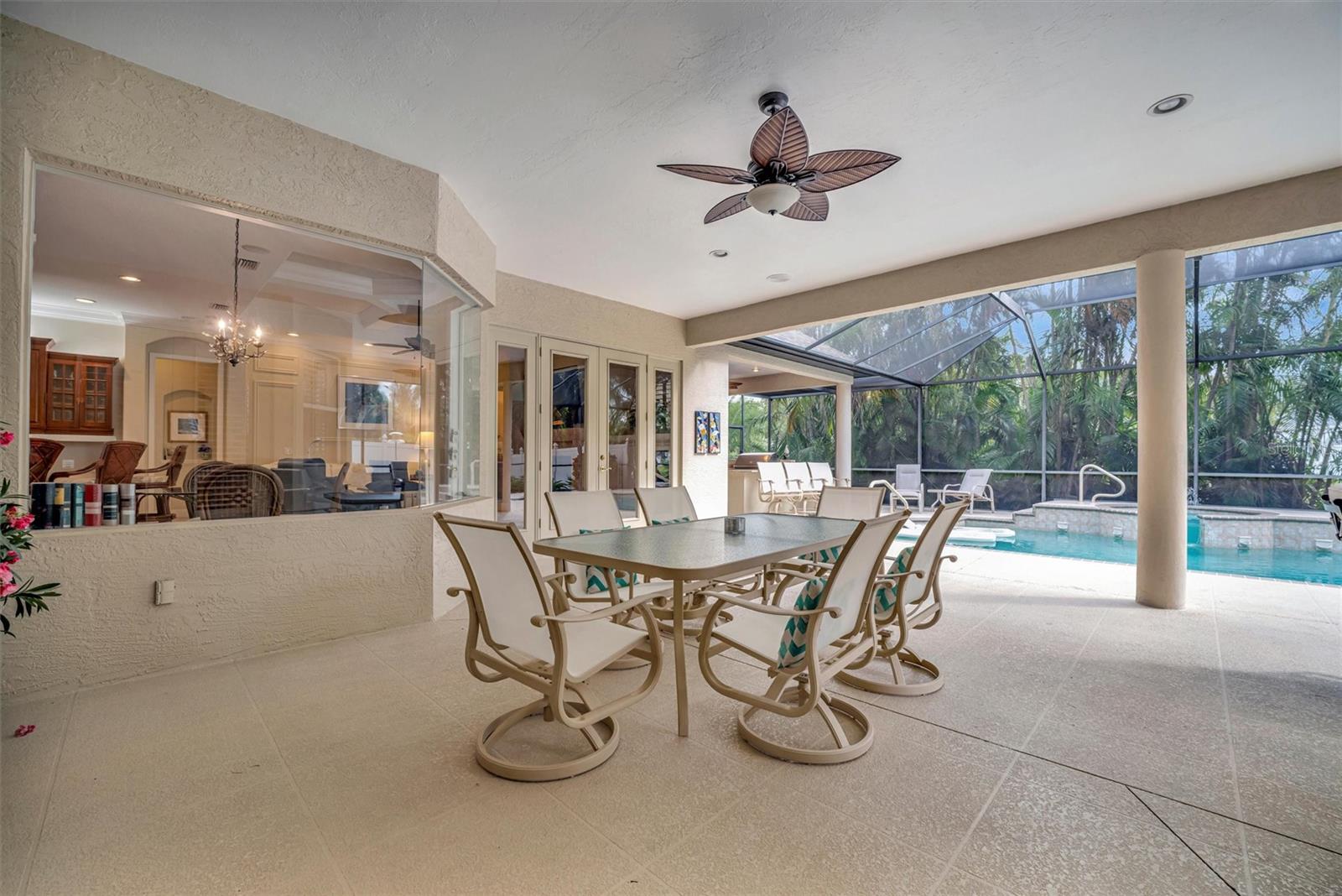 Image 33 of 86 For 3843 59 Avenue Circle