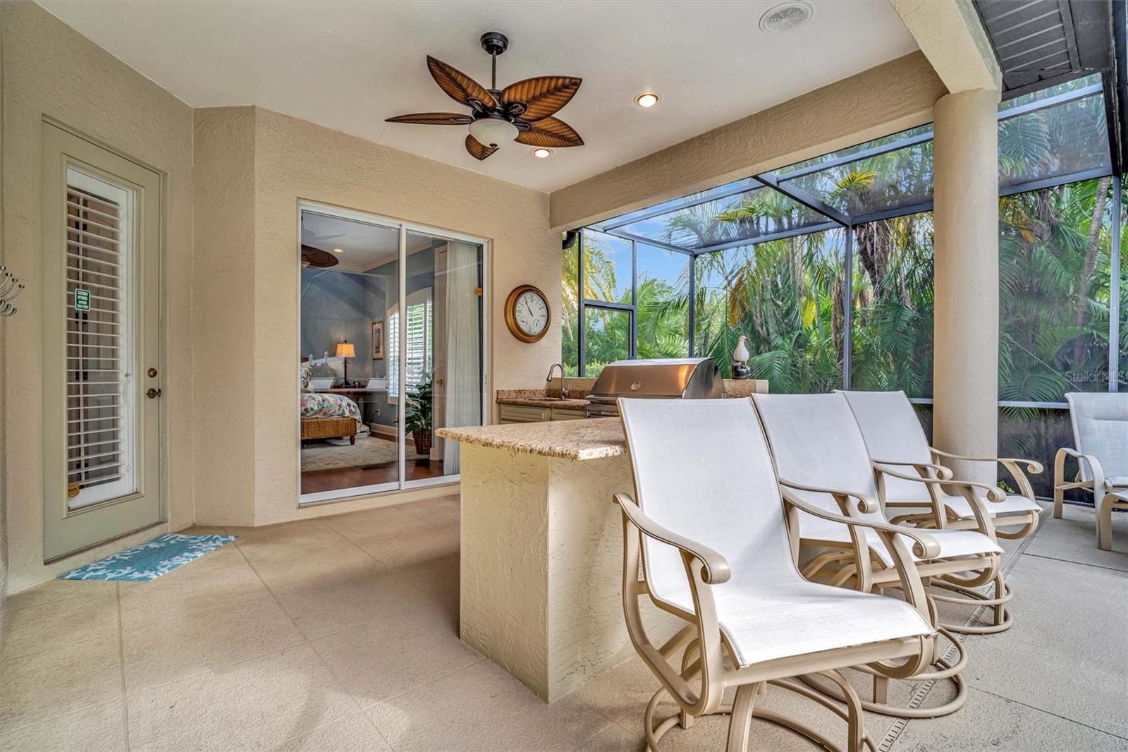 Image 46 of 86 For 3843 59 Avenue Circle