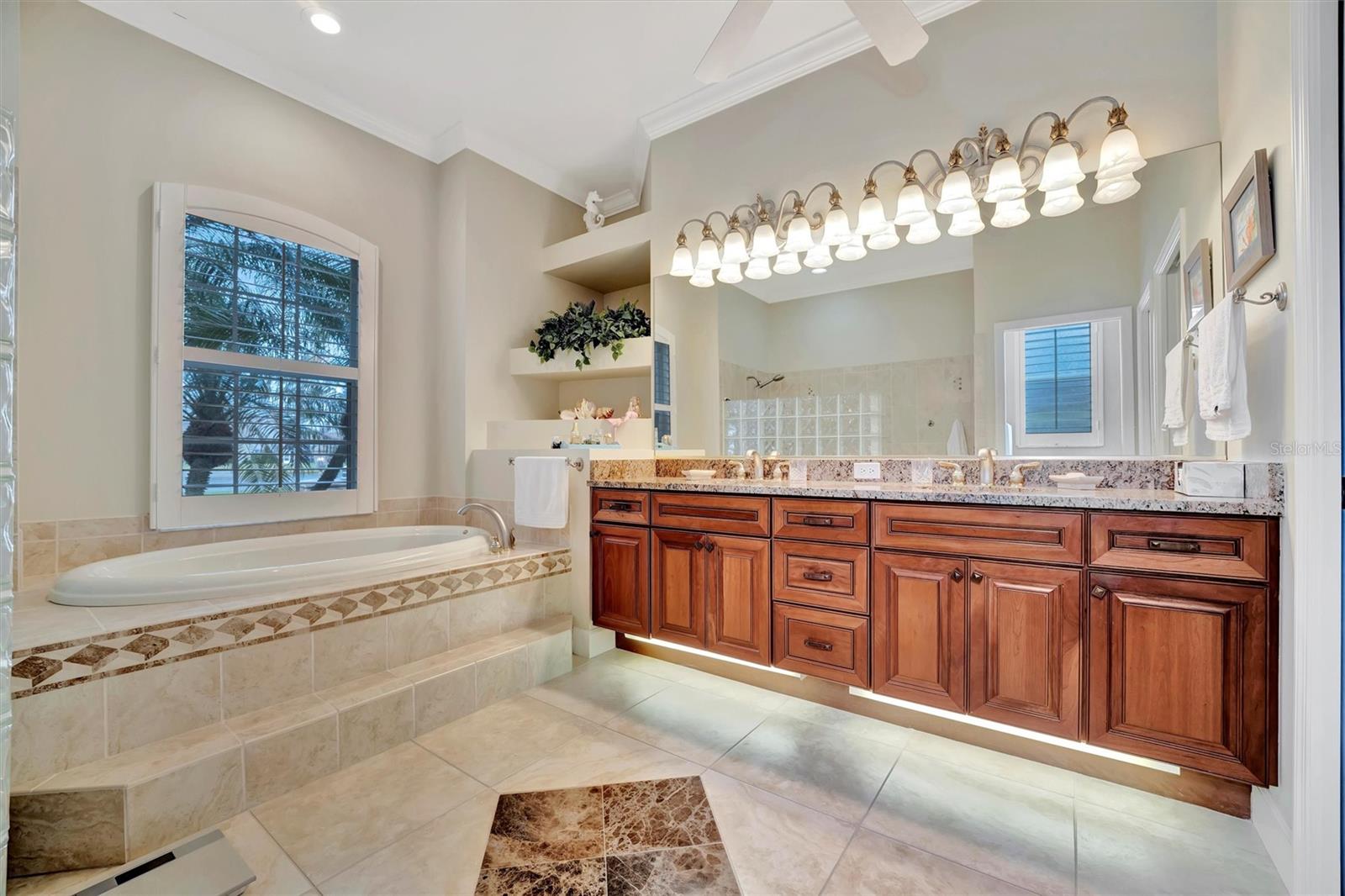 Image 59 of 86 For 3843 59 Avenue Circle