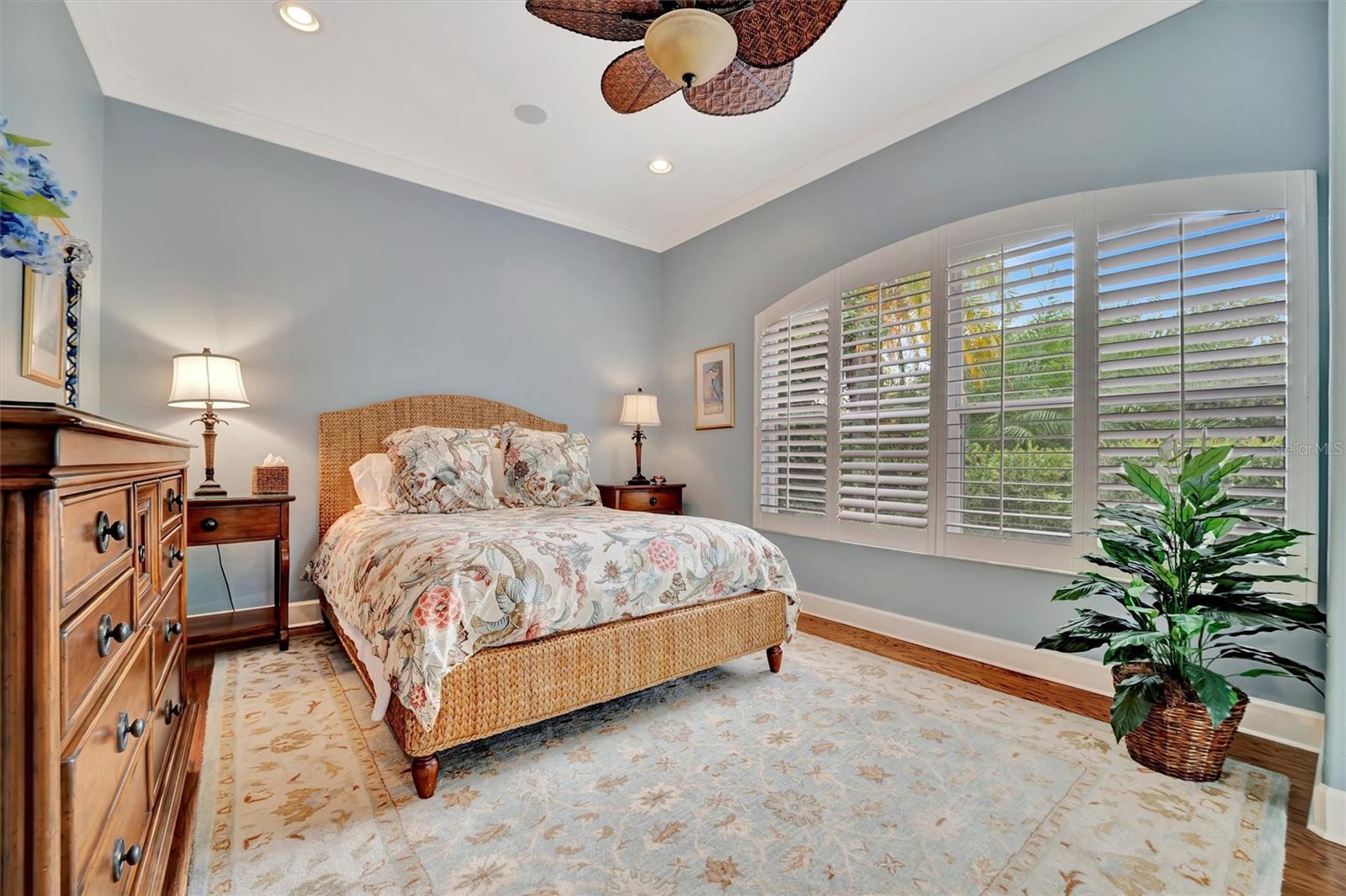 Image 70 of 86 For 3843 59 Avenue Circle