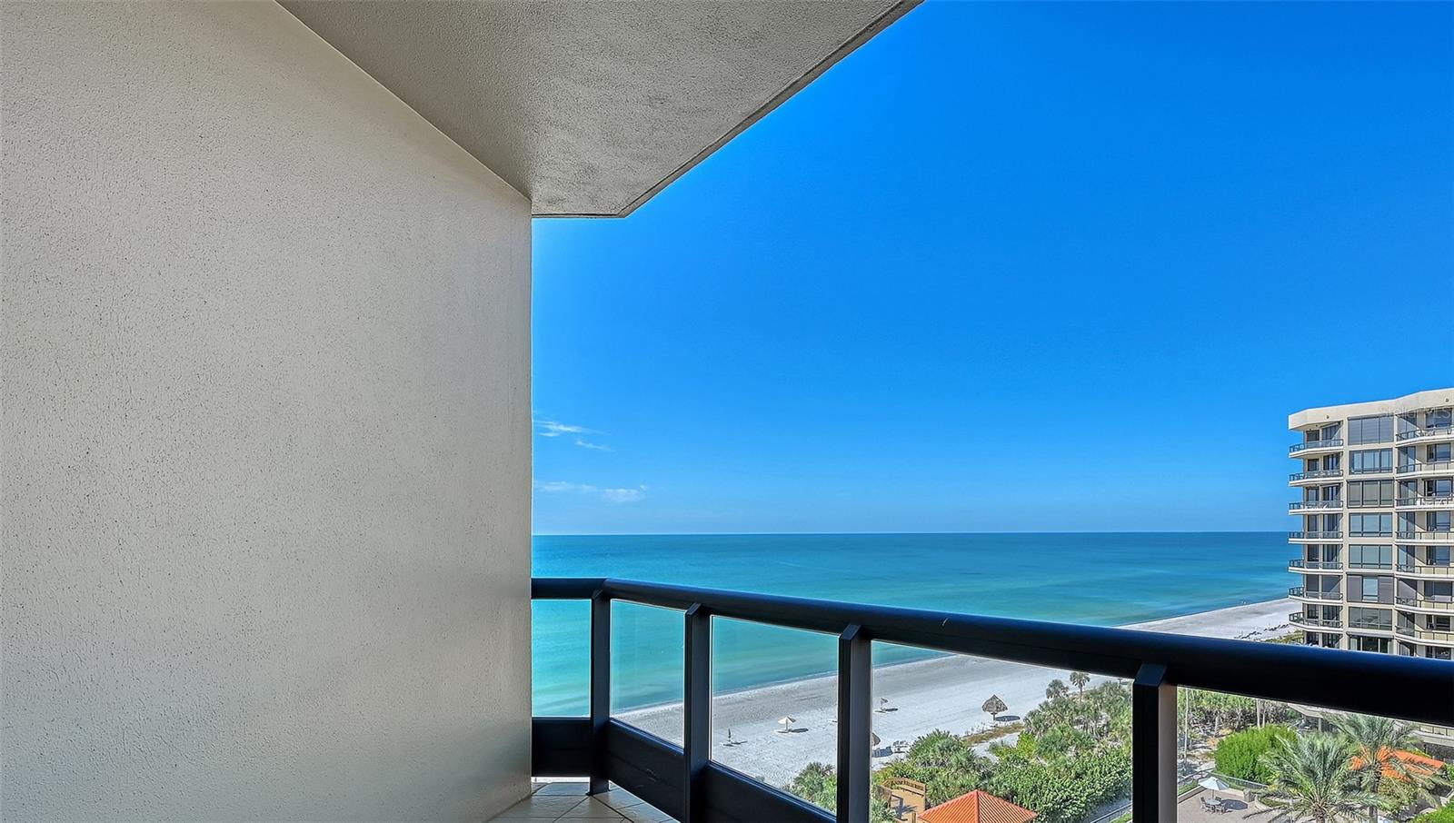 Image 17 of 65 For 1241 Gulf Of Mexico Drive 804