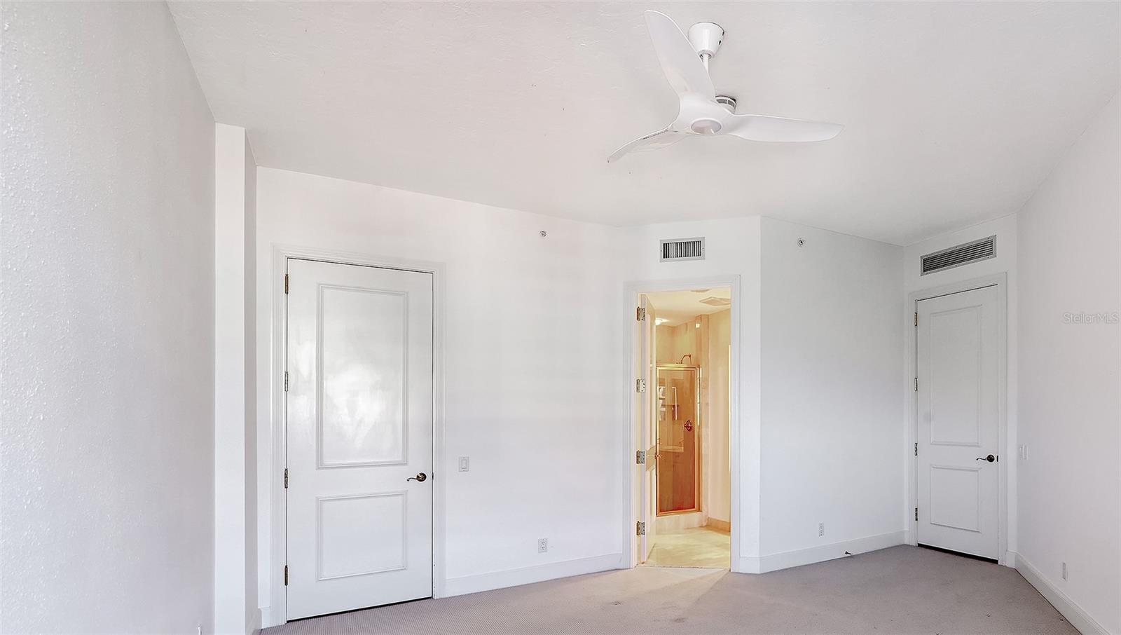 Image 26 of 65 For 1241 Gulf Of Mexico Drive 804