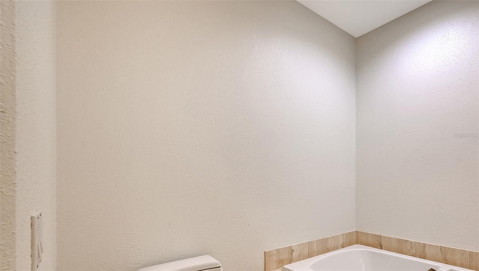 Image 29 of 65 For 1241 Gulf Of Mexico Drive 804