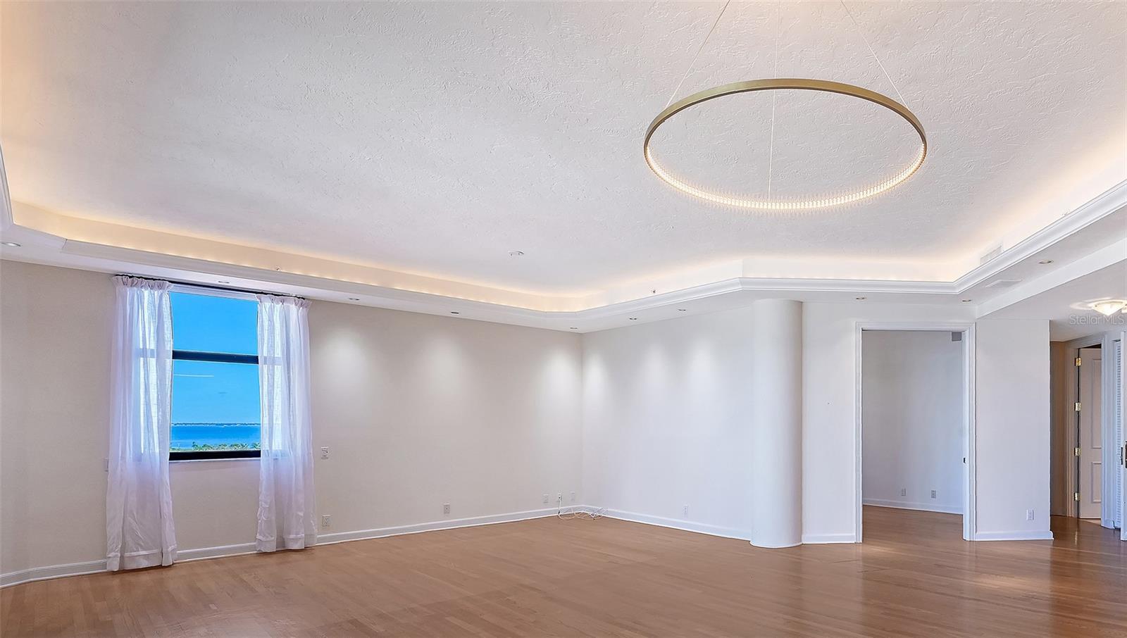 Image 36 of 65 For 1241 Gulf Of Mexico Drive 804