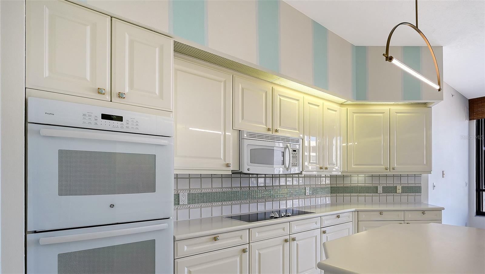 Image 39 of 65 For 1241 Gulf Of Mexico Drive 804