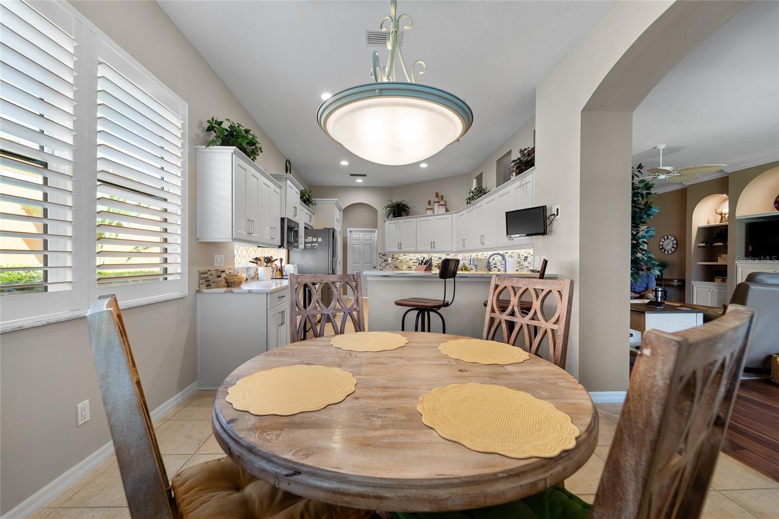 Image 13 of 50 For 5175 Cantabria Crest