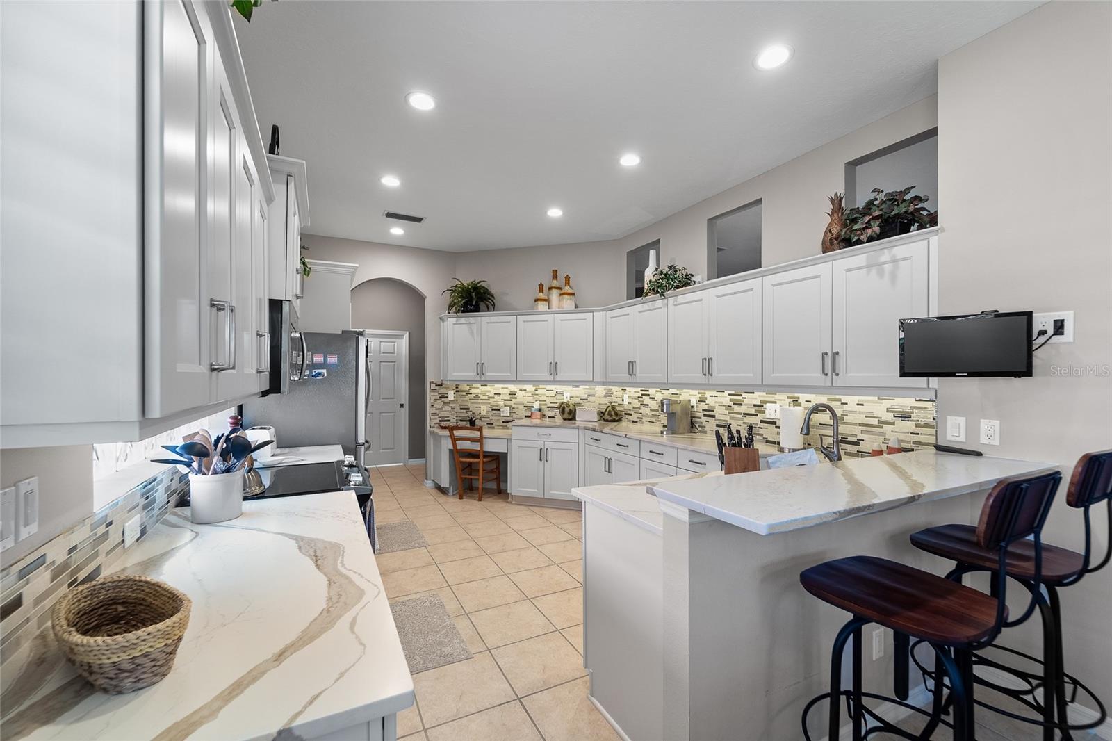 Image 16 of 50 For 5175 Cantabria Crest