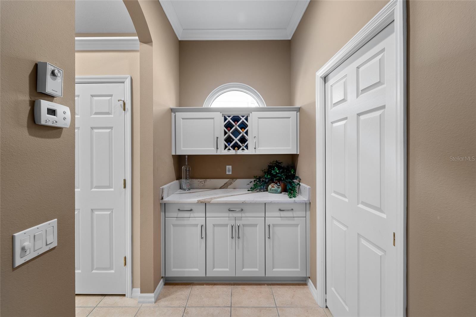 Image 19 of 50 For 5175 Cantabria Crest