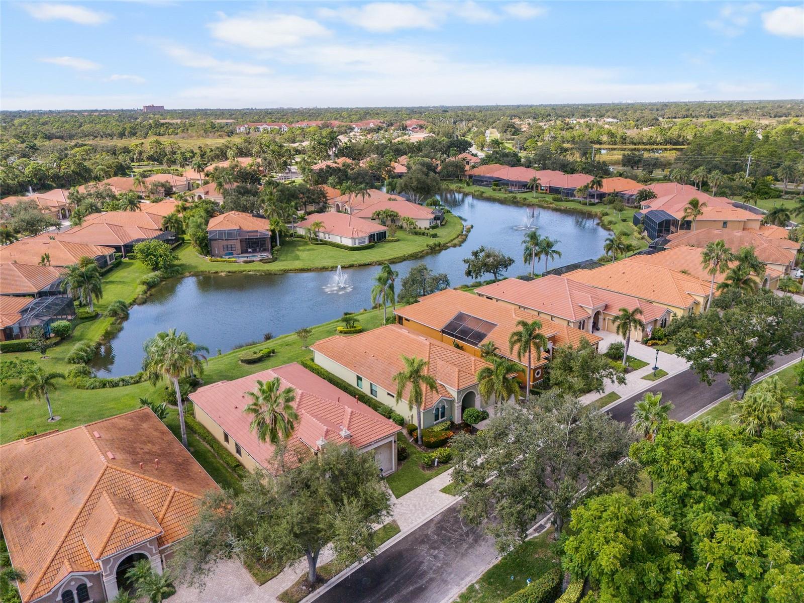 Image 37 of 50 For 5175 Cantabria Crest