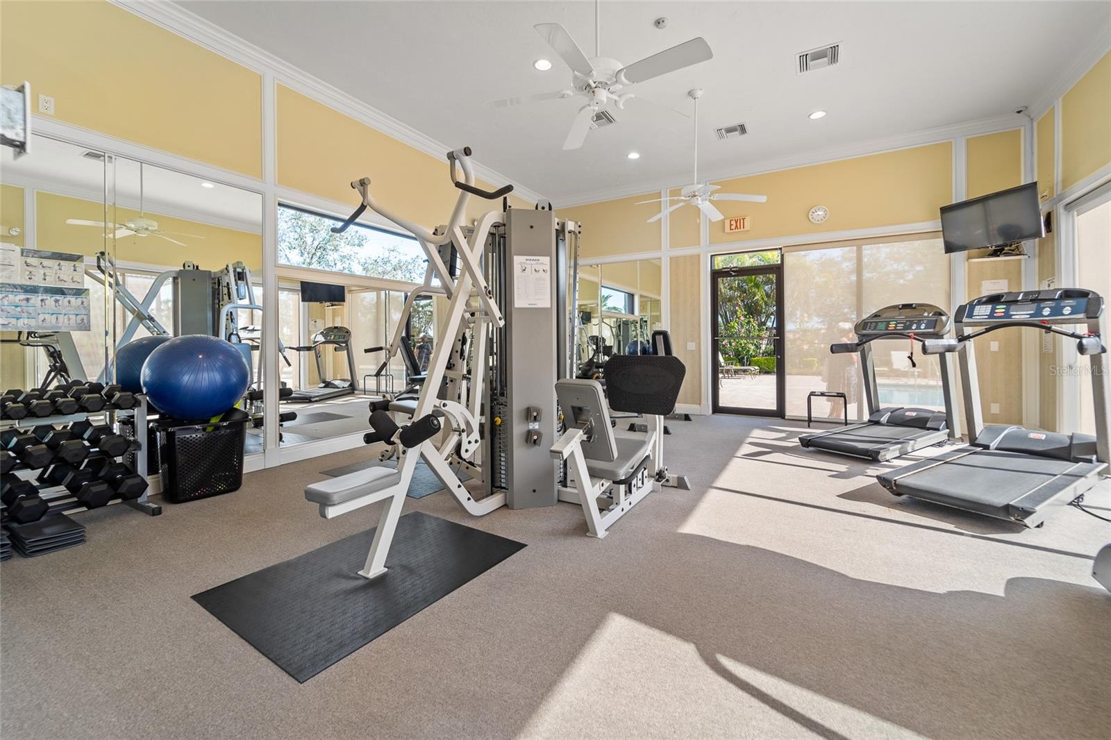 Image 45 of 50 For 5175 Cantabria Crest