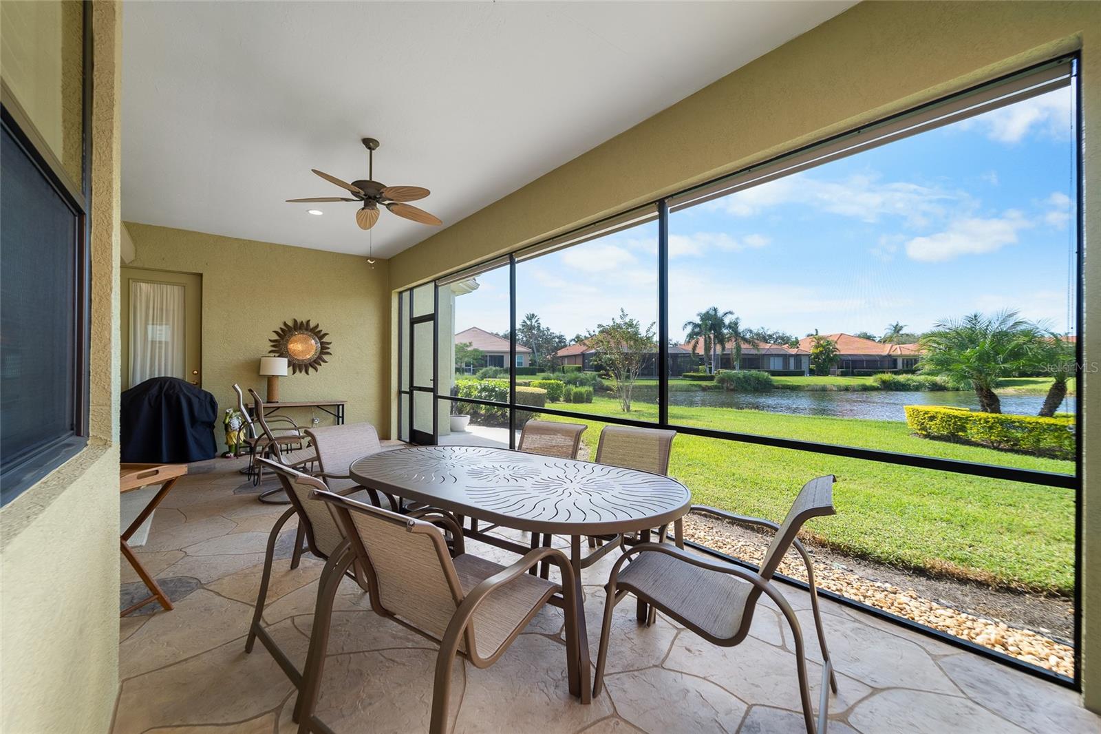 Image 5 of 50 For 5175 Cantabria Crest