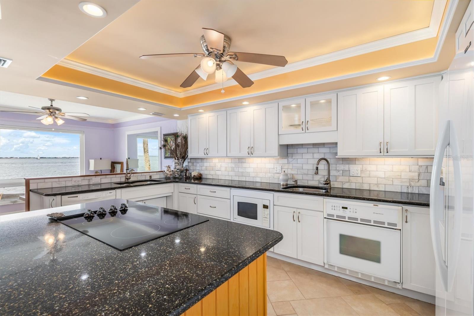 Image 15 of 62 For 1 Colony Point Drive A8