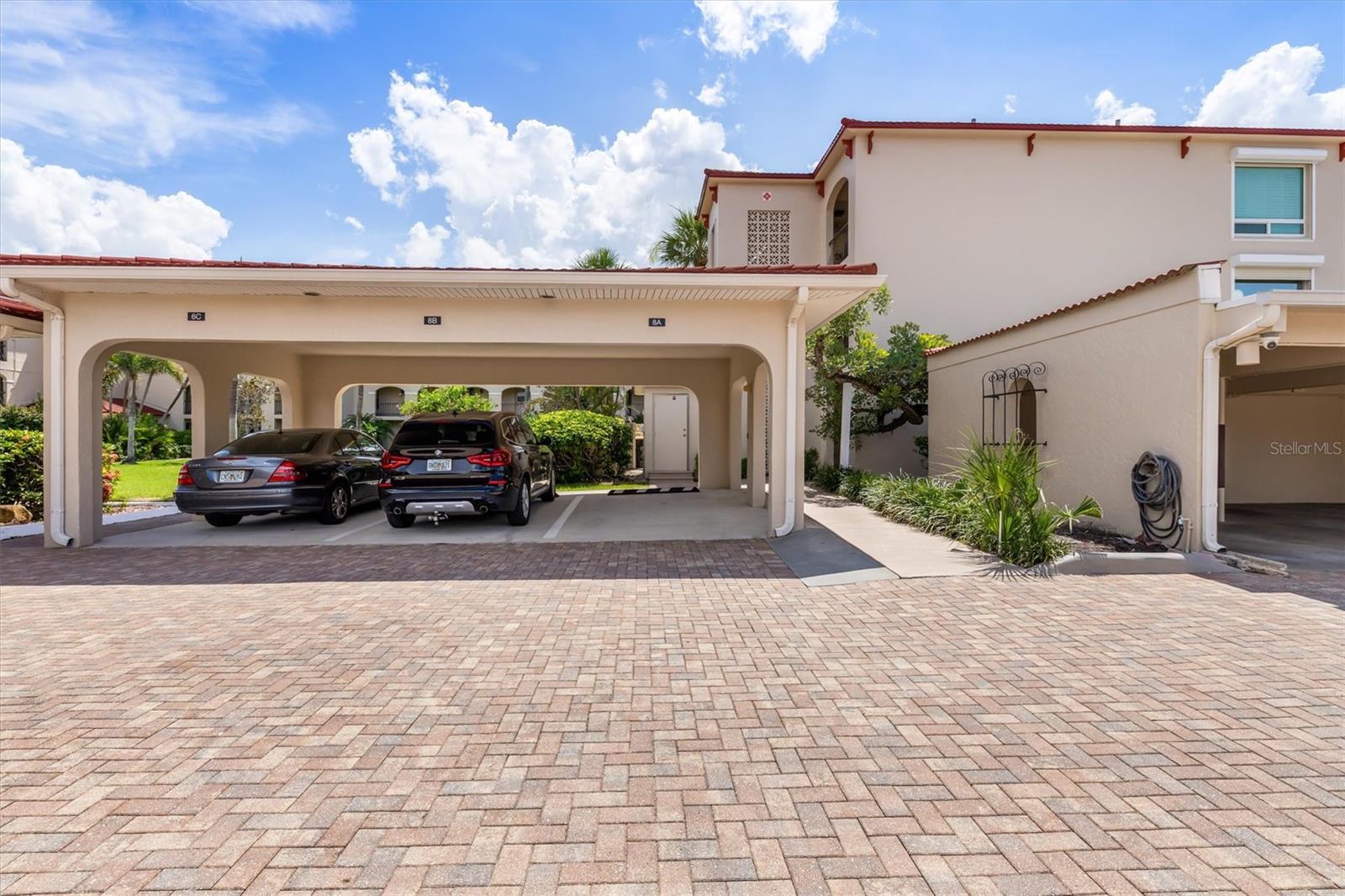 Image 36 of 62 For 1 Colony Point Drive A8