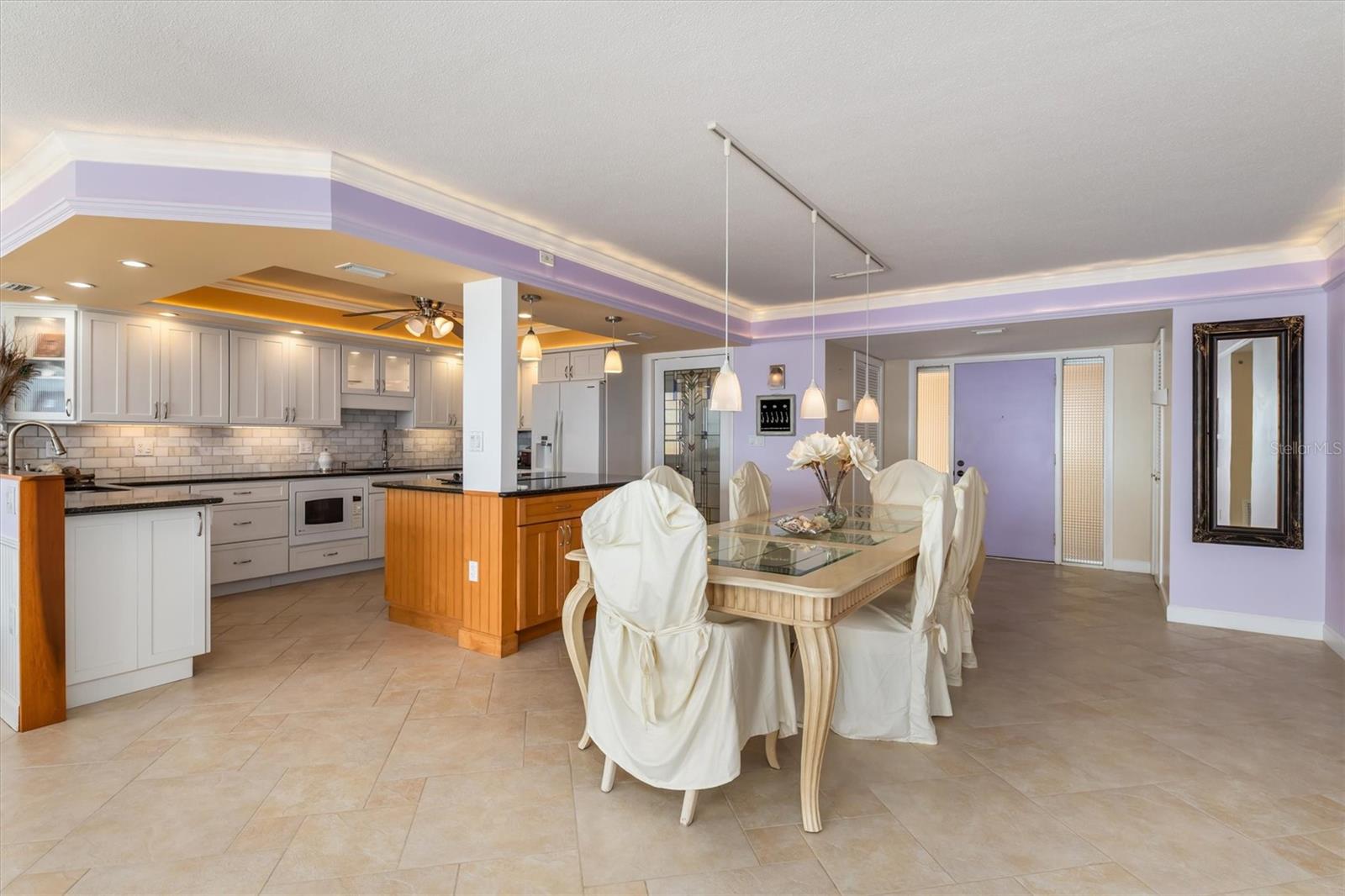 Image 9 of 62 For 1 Colony Point Drive A8