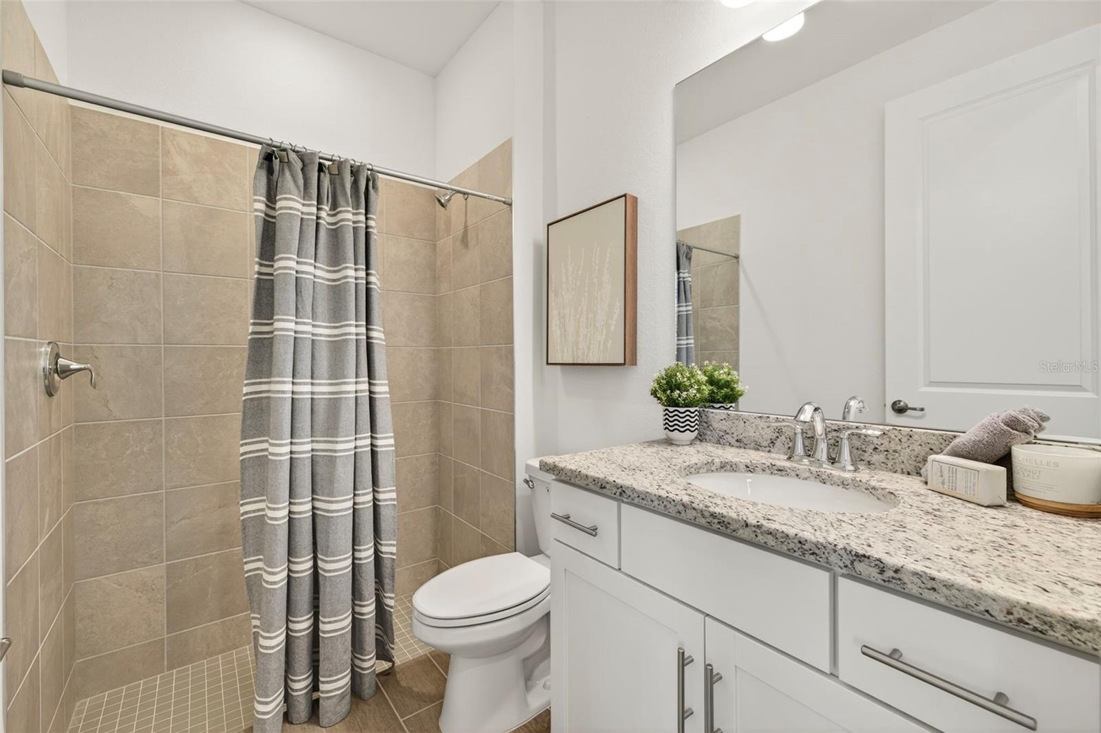 Image 22 of 33 For 15300 River Birch Court