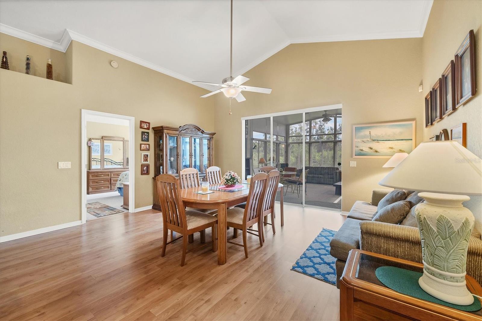 Image 12 of 39 For 3350 Yonge Avenue 31