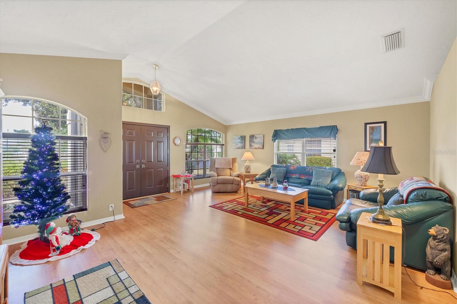 Image 4 of 39 For 3350 Yonge Avenue 31