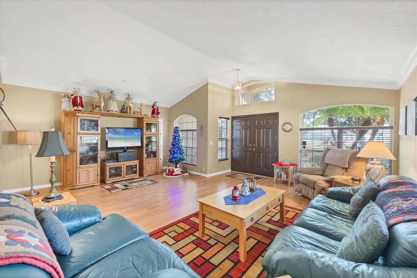 Image 6 of 39 For 3350 Yonge Avenue 31