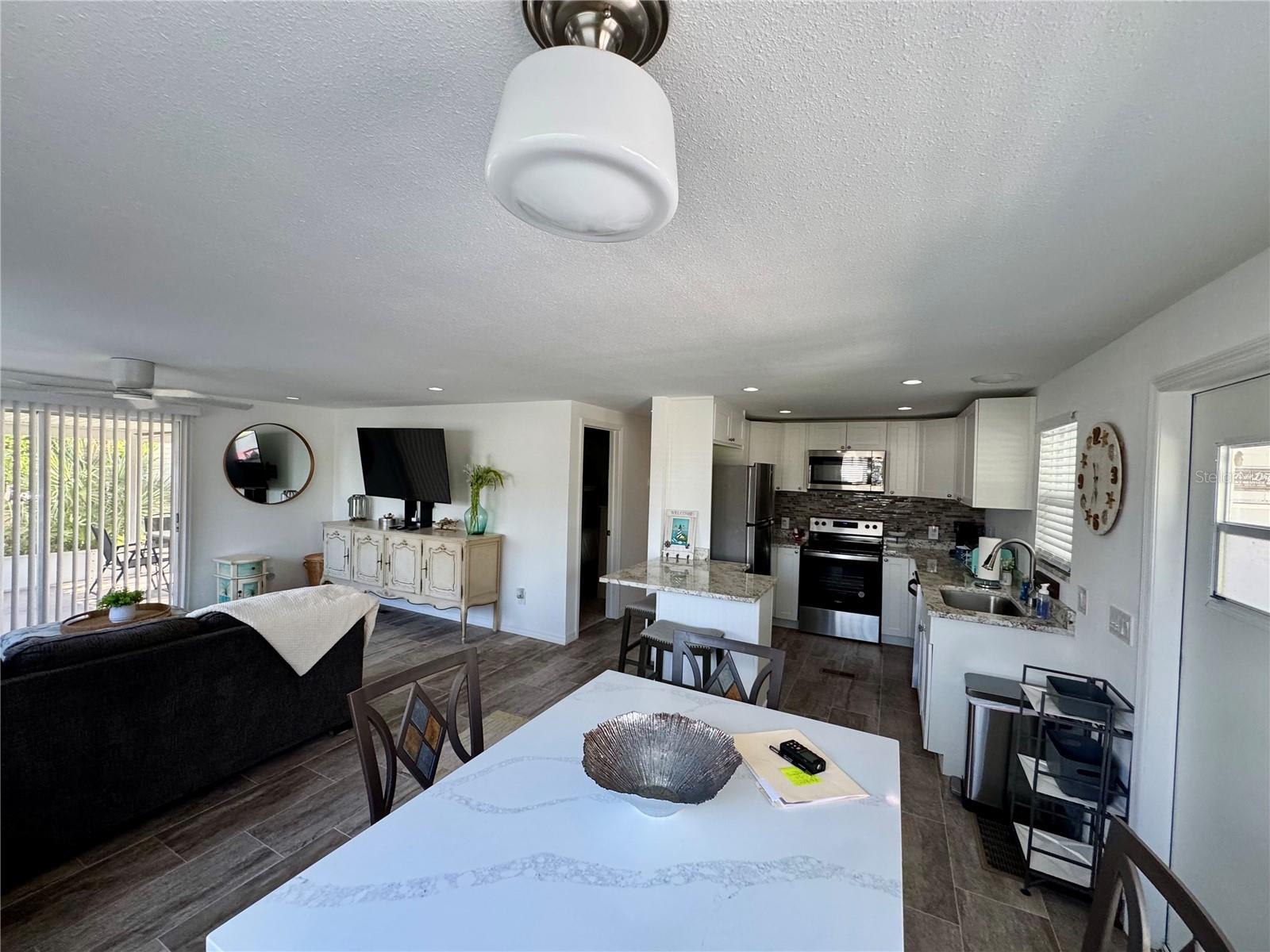 Image 17 of 50 For 3130 Bourbon