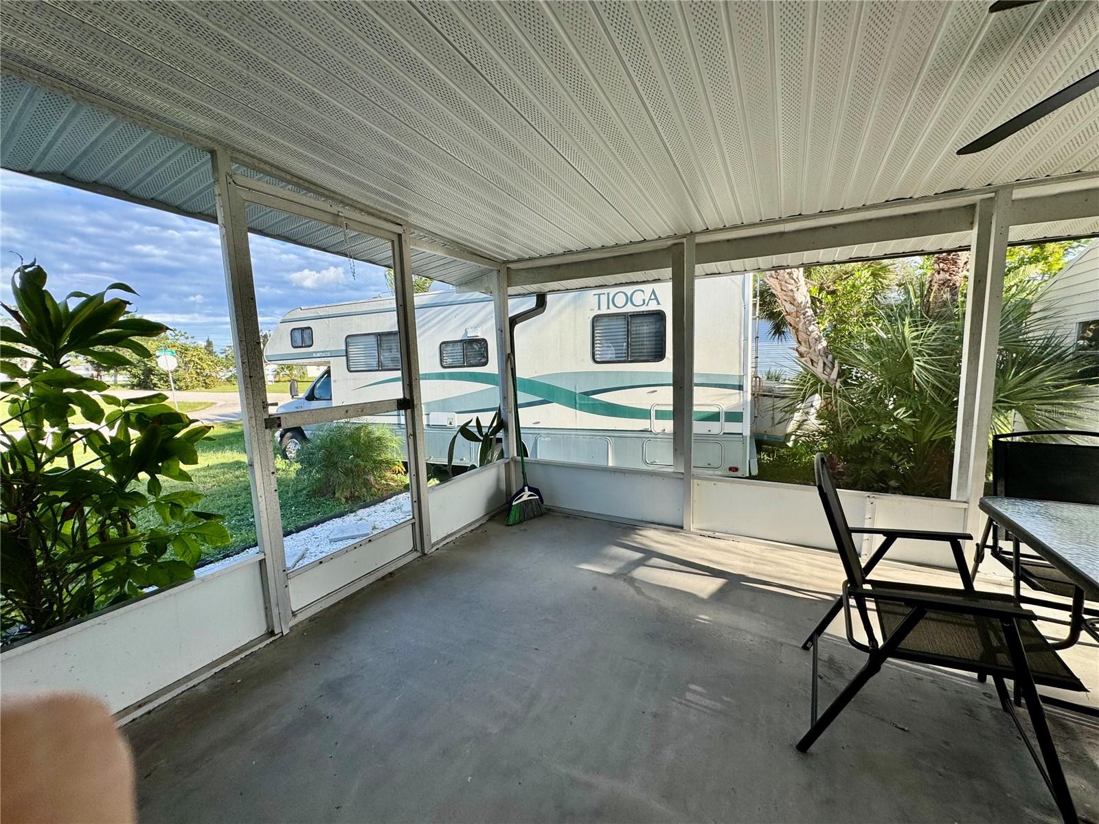 Image 33 of 50 For 3130 Bourbon