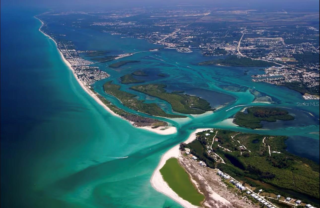 Image 48 of 50 For 3130 Bourbon