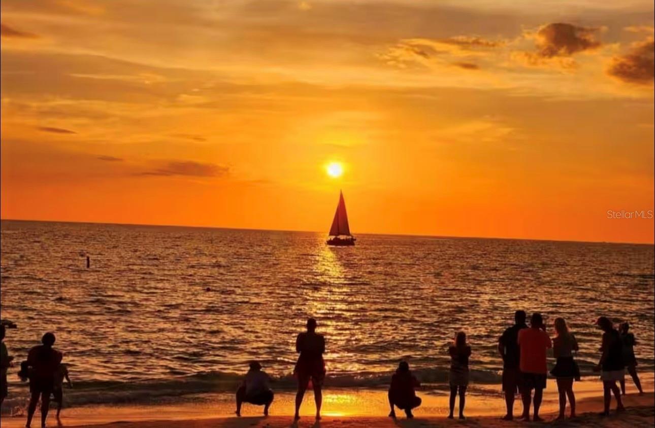 Image 49 of 50 For 3130 Bourbon