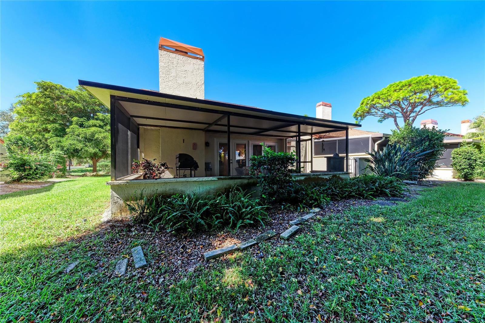 Image 46 of 51 For 6207 Courtside Drive 23