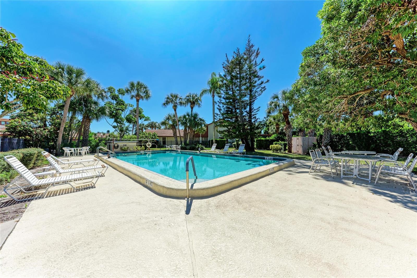 Image 48 of 51 For 6207 Courtside Drive 23