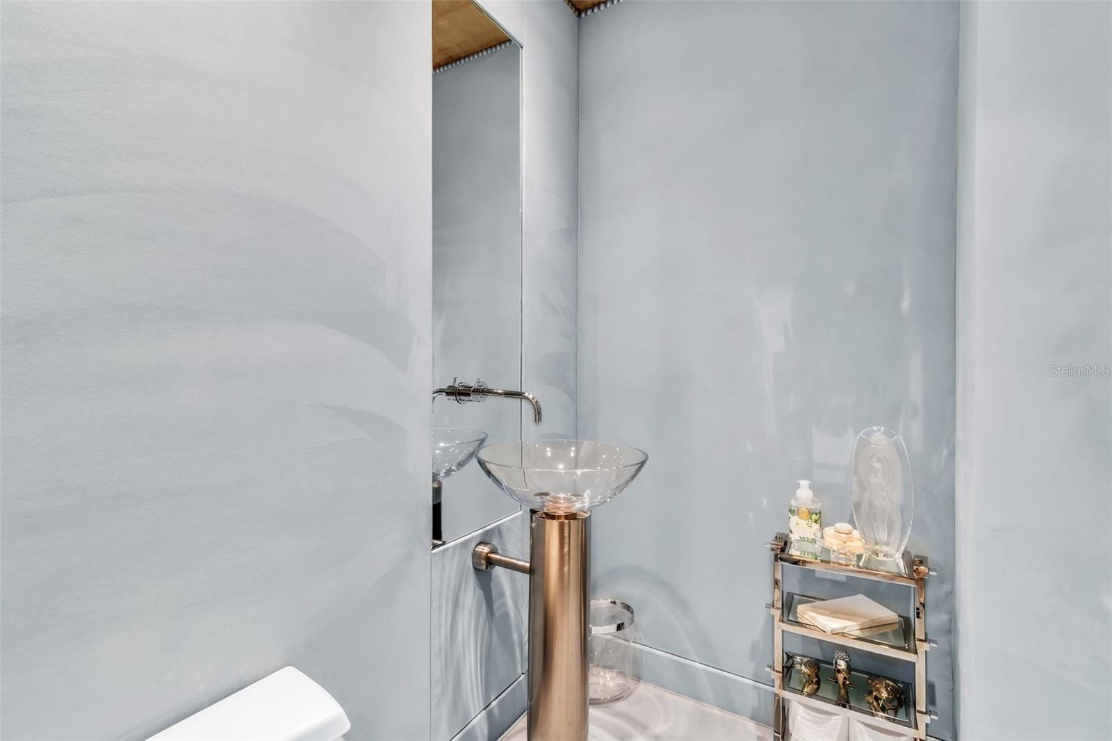 Image 18 of 49 For 1111 Ritz Carlton Drive 1202