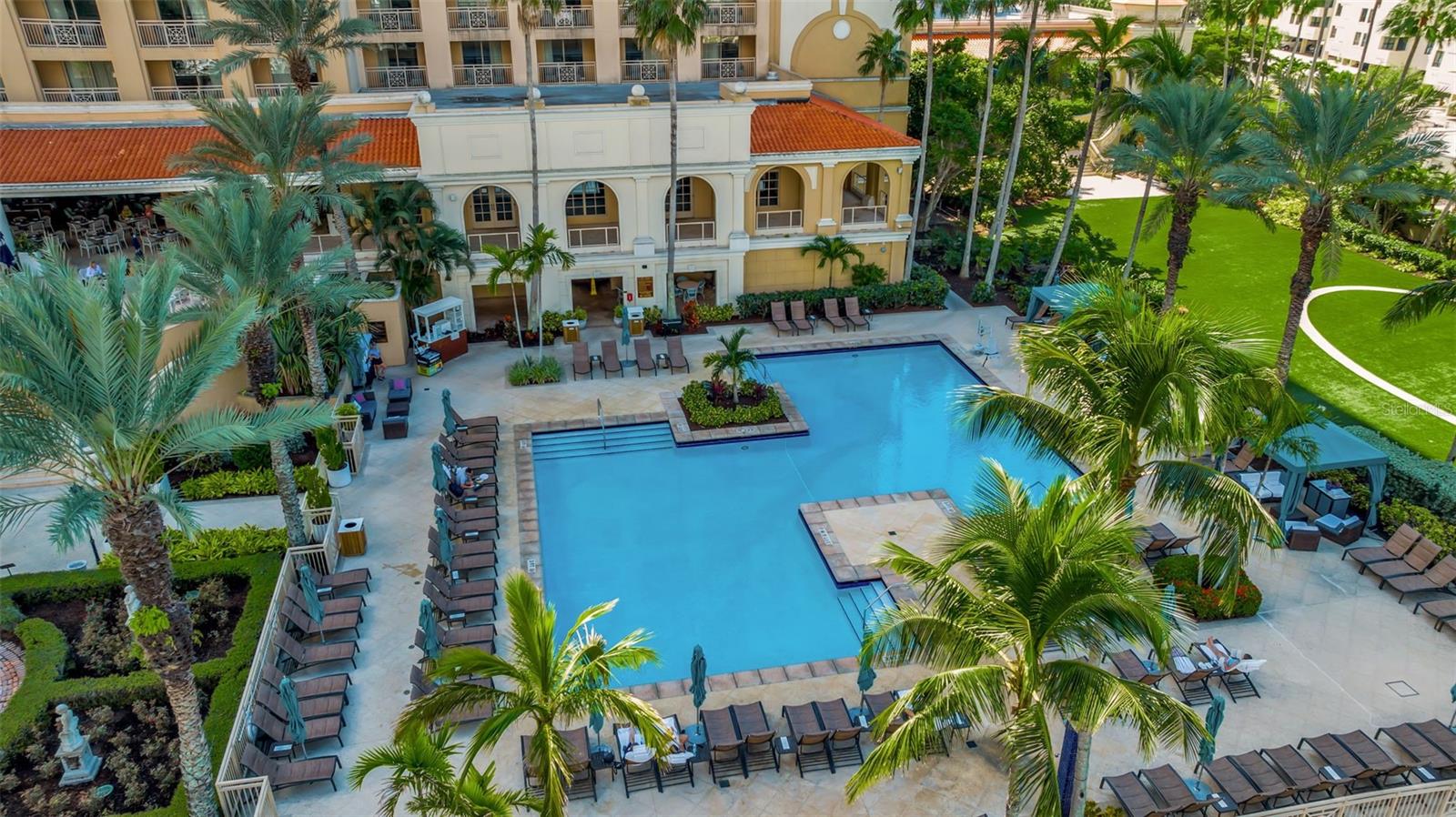 Image 7 of 49 For 1111 Ritz Carlton Drive 1202