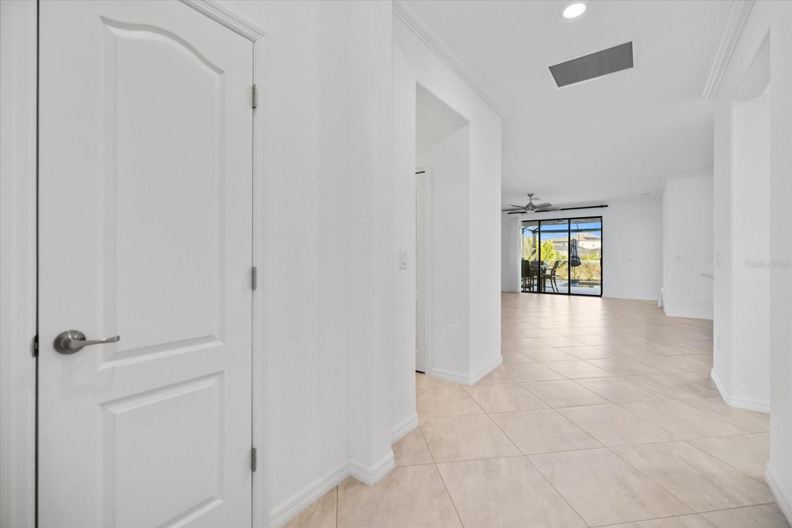 Image 11 of 52 For 6507 Clairborne Lane