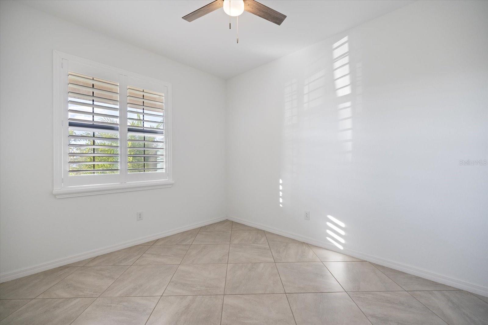 Image 19 of 52 For 6507 Clairborne Lane