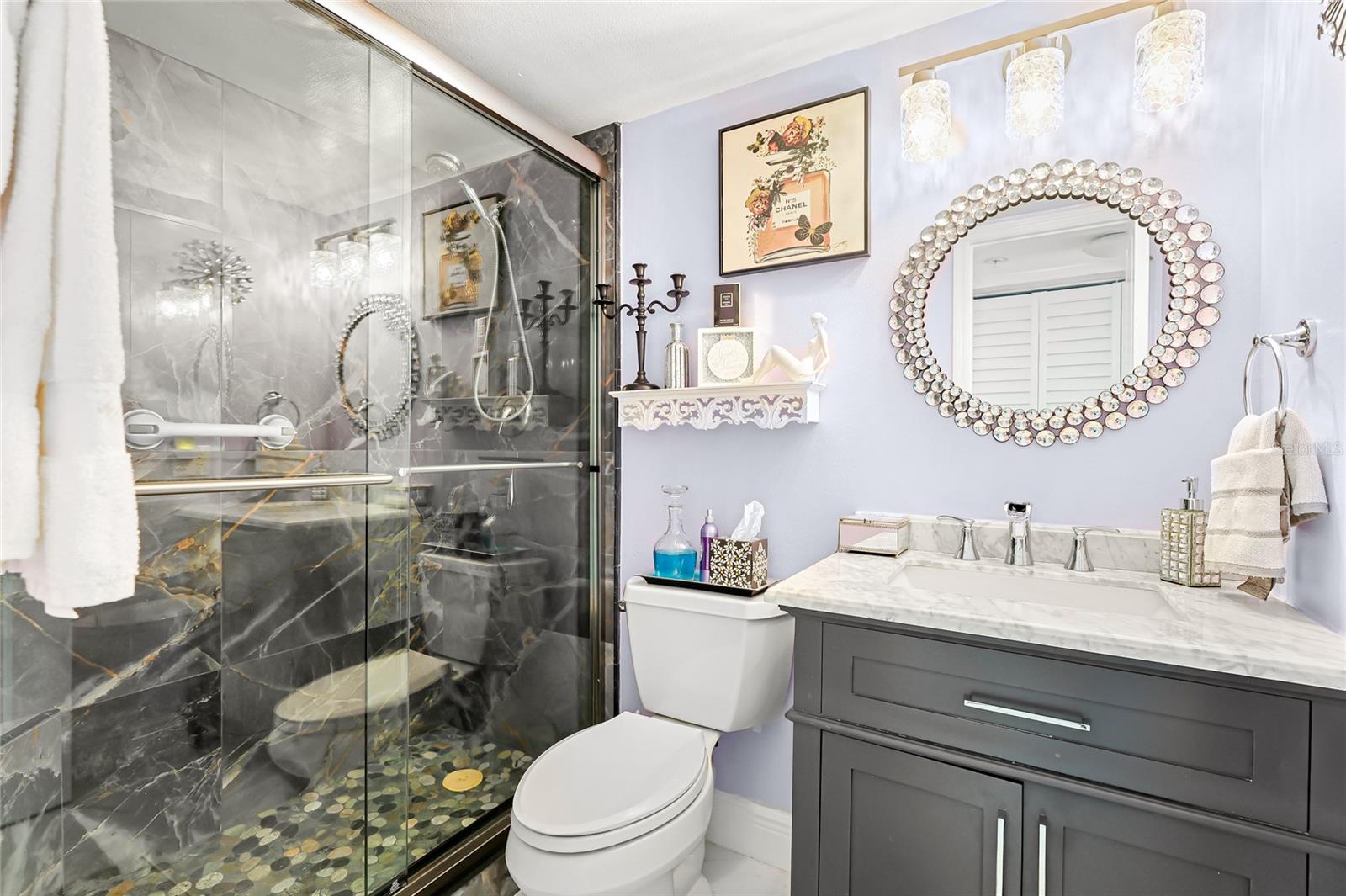 Image 25 of 27 For 6265 Sun Boulevard 1004