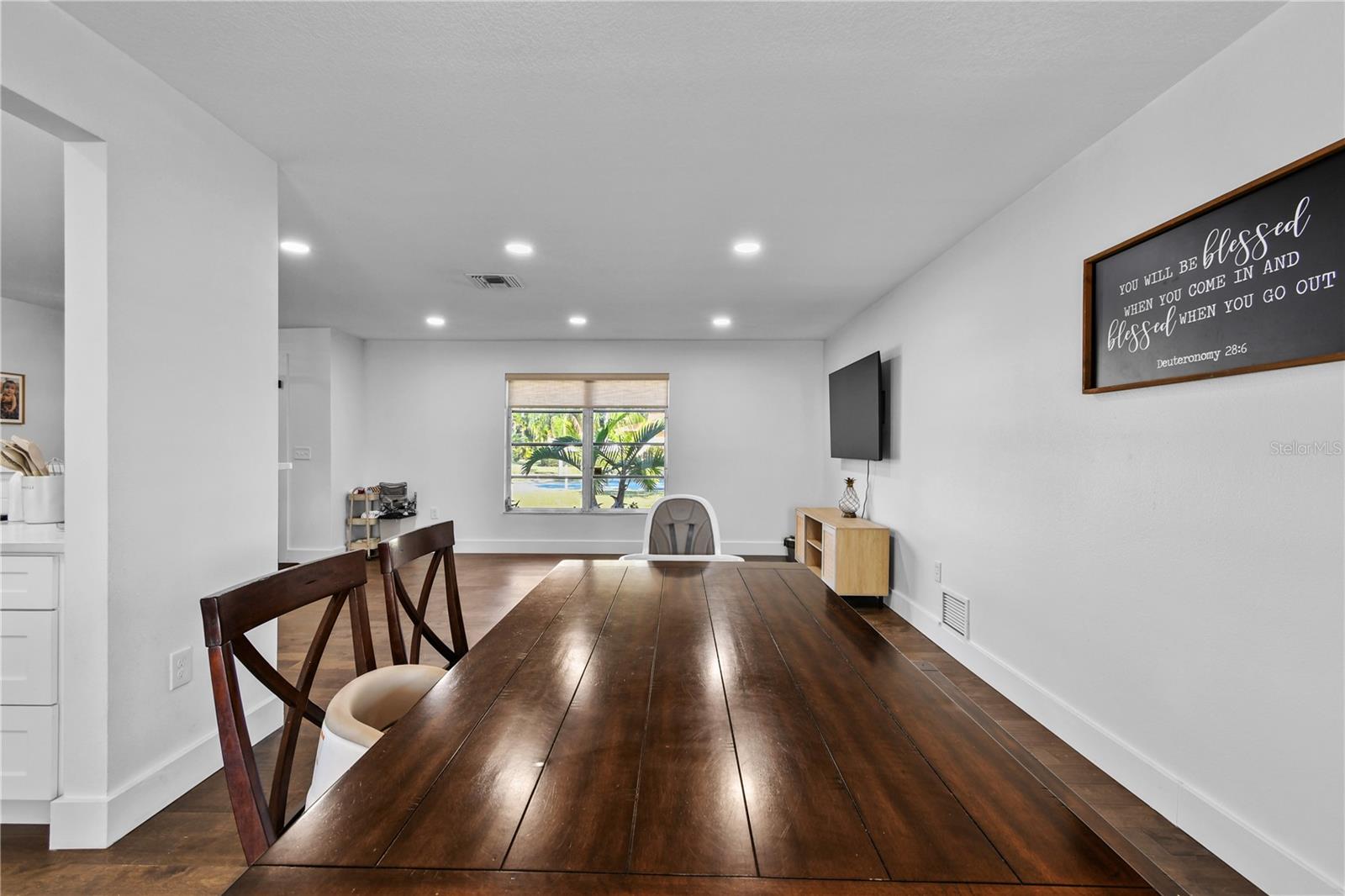 Image 24 of 64 For 7304 Claries Drive