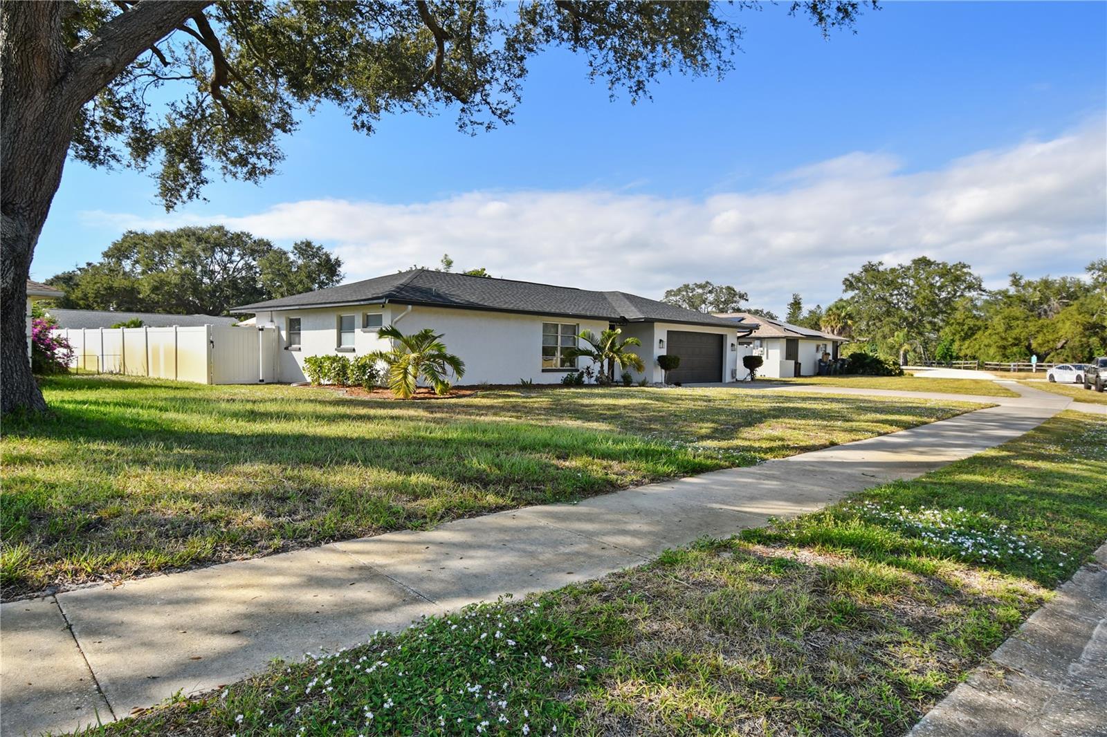 Image 54 of 64 For 7304 Claries Drive