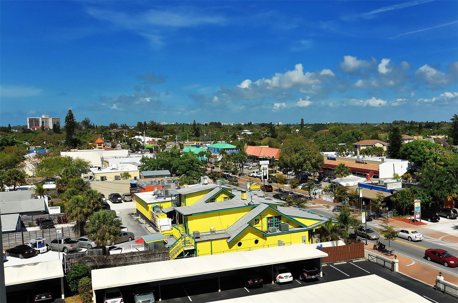 Image 49 of 53 For 925 Beach Road 311