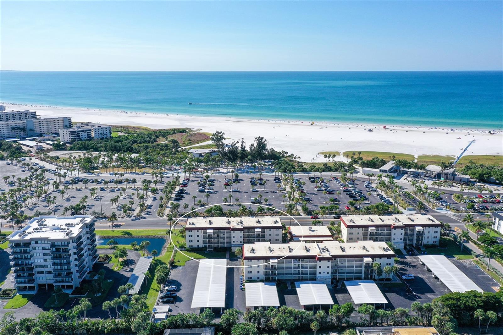 Image 5 of 53 For 925 Beach Road 311