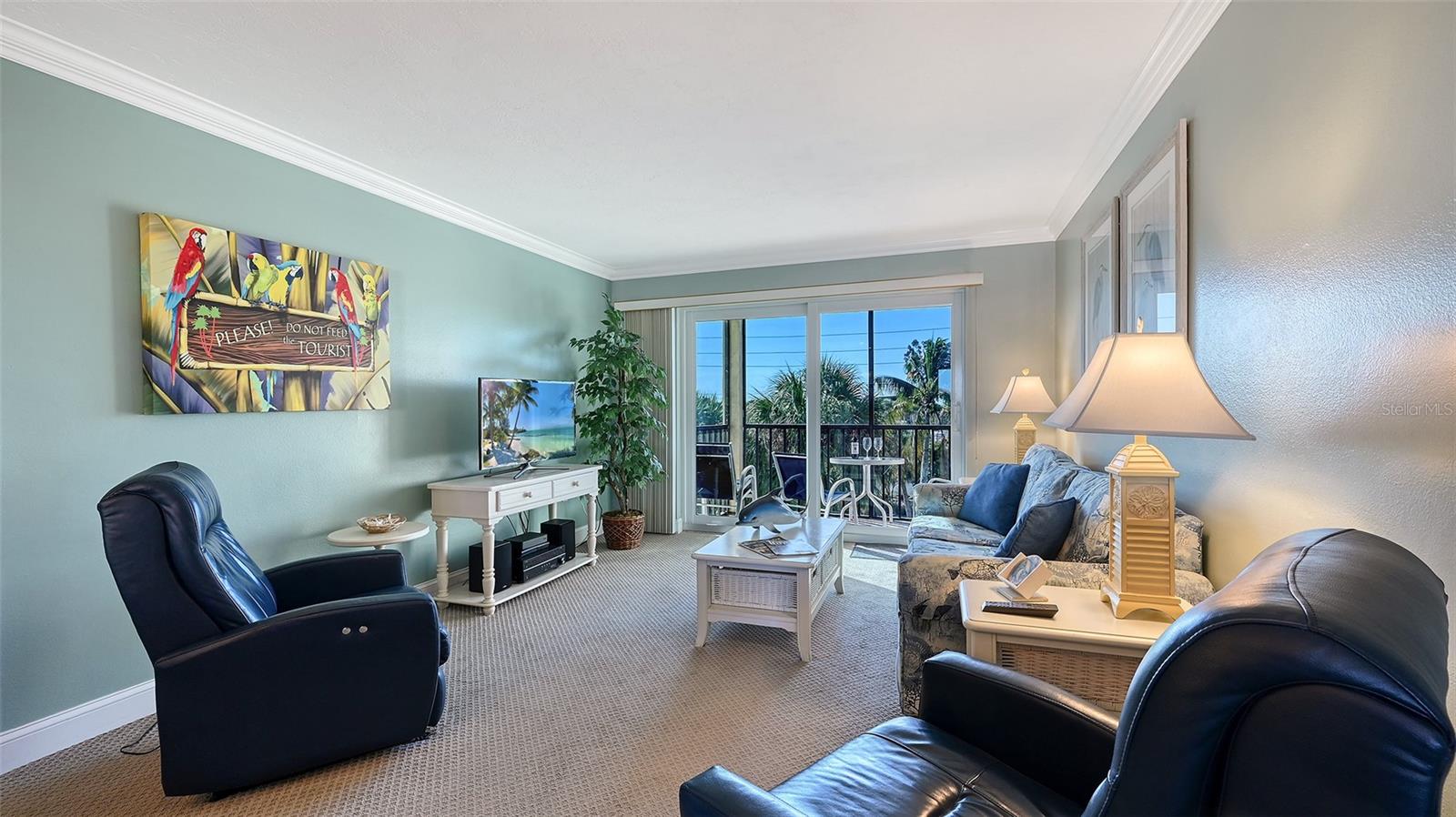 Image 8 of 53 For 925 Beach Road 311