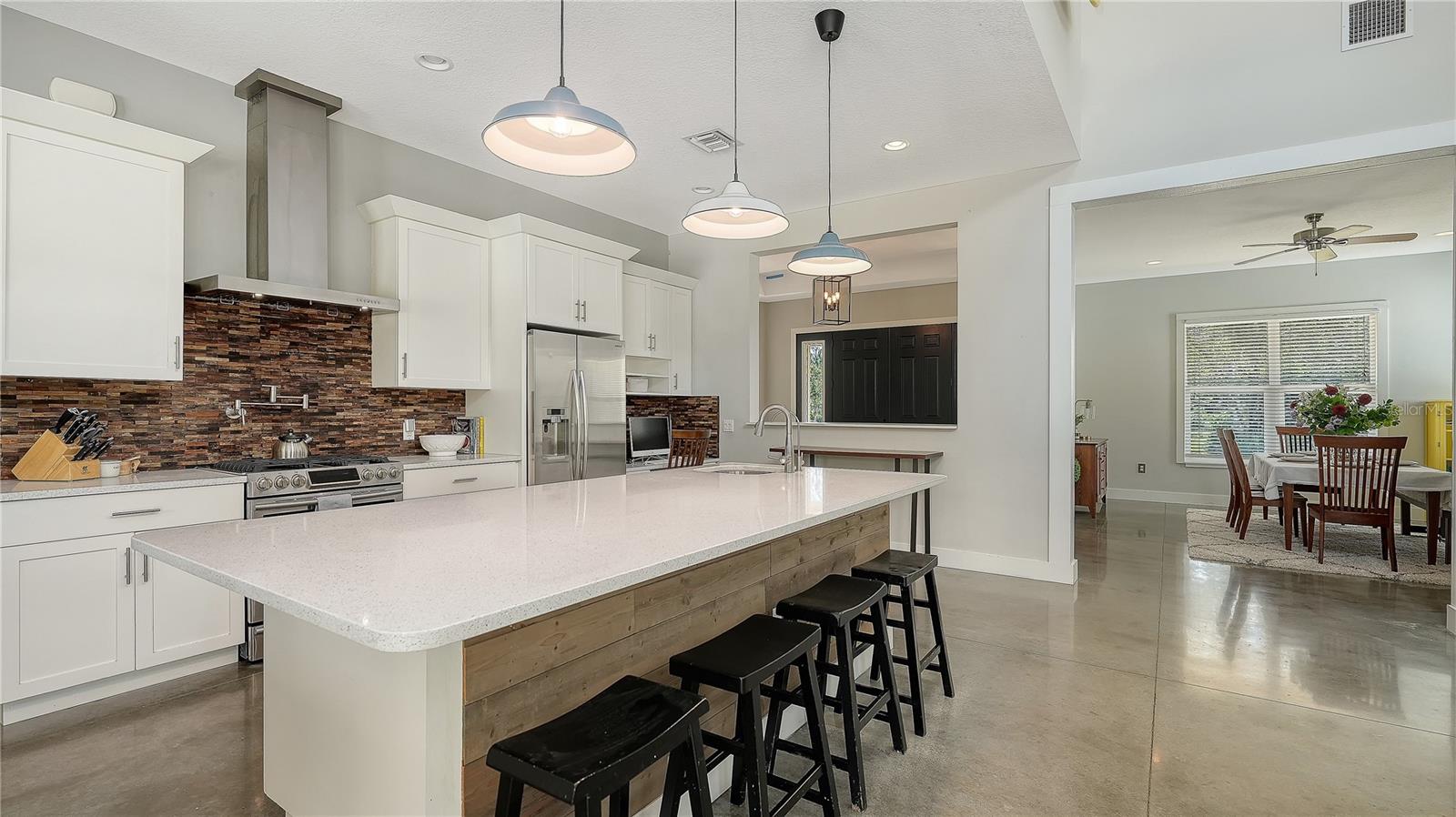 Image 16 of 58 For 1408 Oak Hammock Road