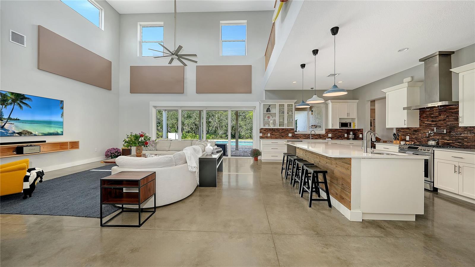 Image 21 of 58 For 1408 Oak Hammock Road